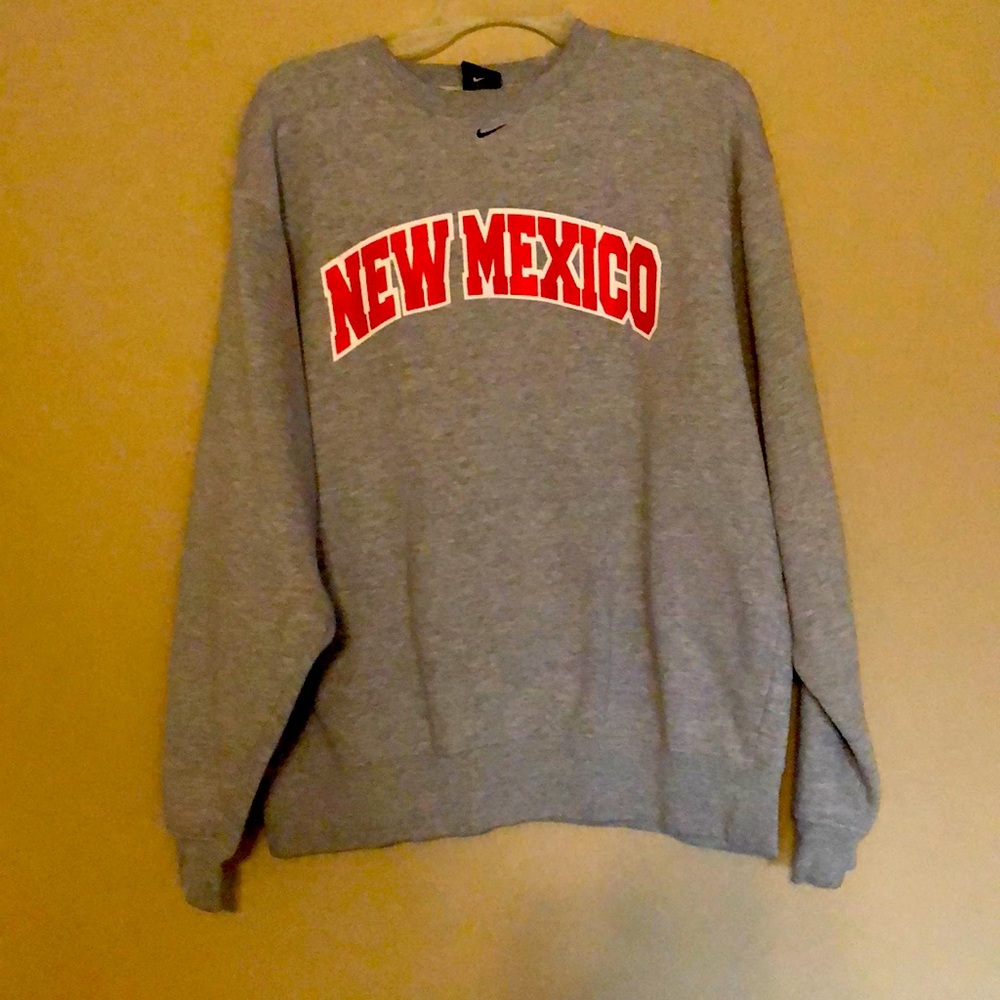Nike NM pullover sweater